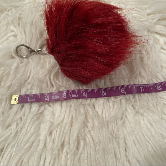 Hairy Maroon Key Chain - Picture 4 of 5